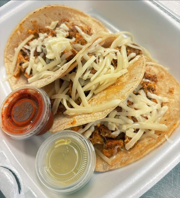 Taco'n Madre Primo food - O’Neal St
