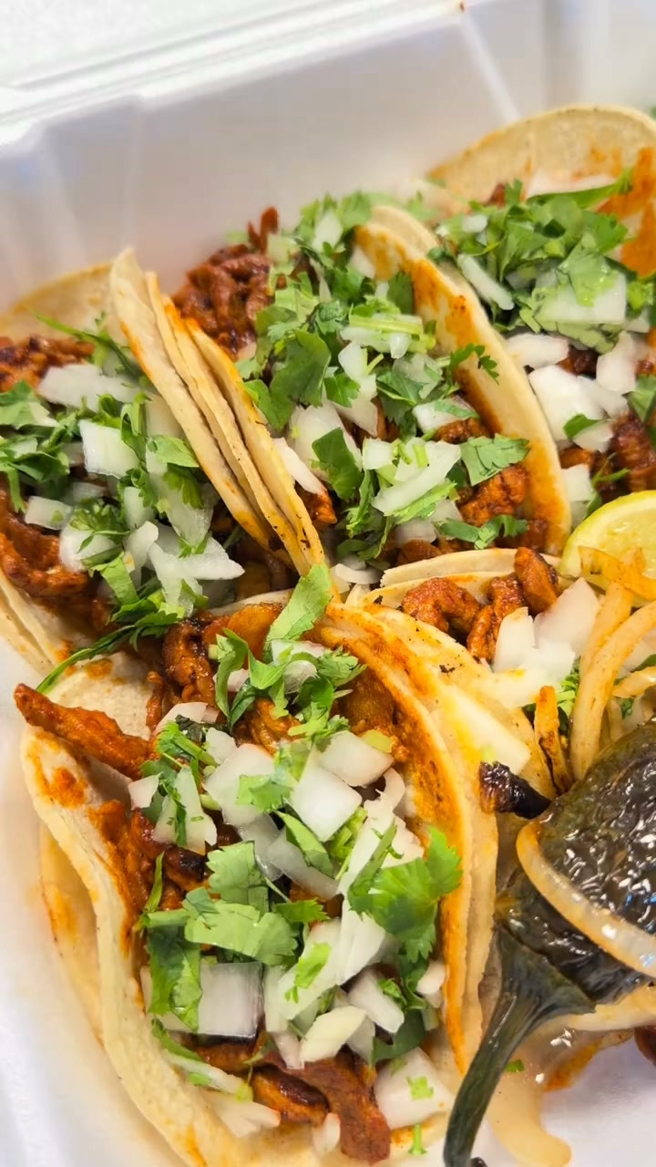 Food from the O'Neal St location